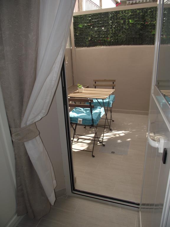 Mediterranea Sea House Монтезільвано Номер фото